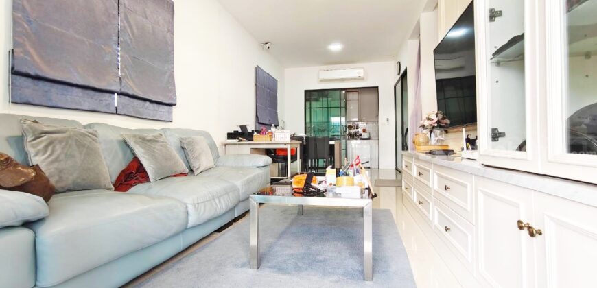 ทาวน์เฮ้าส์ พฤกษาวิลล์ พหลโยธิน – รามอินทรา หลังมุม ต่อเติมเต็มเฟอร์นิเจอร์บิวอิน