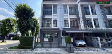 ทาวน์โฮม 3 ชั้น บ้านกลางเมือง รัตนาธิเบศร์ หลังมุม