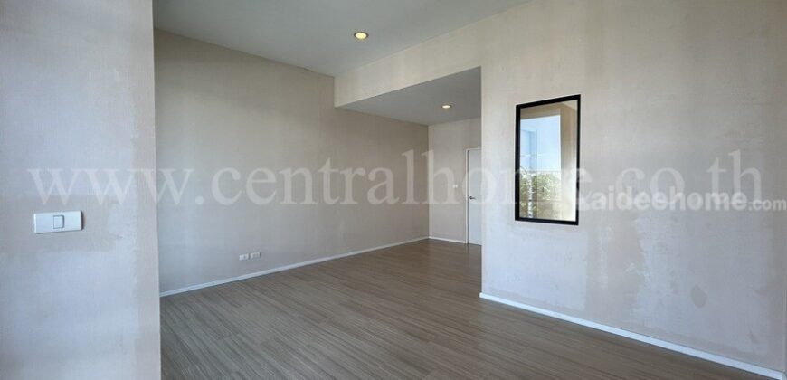 ทาวน์โฮม 3 ชั้น บ้านกลางเมือง รัตนาธิเบศร์ หลังมุม