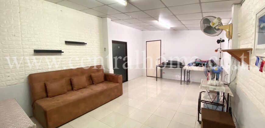 บ้านแฝด ประชานิเวศน์ 3 ซอย 25/5 หลังริม