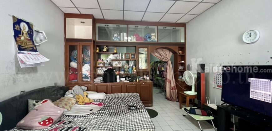 ทาวน์เฮาส์ หมู่บ้านตะวันนา ซอยจตุโชติ 12 สุขาภิบาล 5 – สายไหม