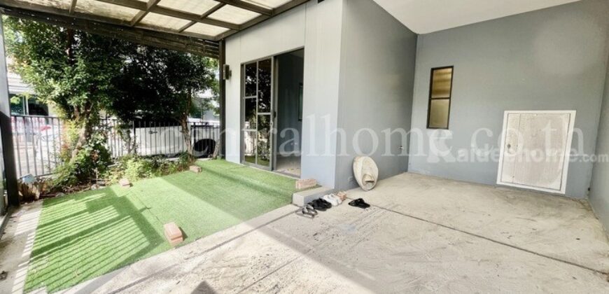 ทาวน์เฮ้าส์ พฤกษา 117 เพชรเกษม 91 – พุทธสาคร หลังมุม ติดหน้าสวน พร้อมเฟอร์