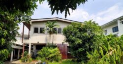 ขายที่ดินปุณณวิถี สุขุมวิท 101 ใกล้สถานีรถไฟฟ้า BTS ปุณณวิถี 800 ม. ที่ดินพร้อมบ้านเก่า 215ตร.ว ถนนกว้าง สภาพแวดล้อมดี ปากซอยมีเซเว่น ร้านอาหารของกิน เหมาะทำอพาร์ทเมนท์ สำนักงาน 087-9074045