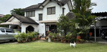 ขายบ้านเดี่ยวสุขุมวิท บางจาก พระโขนง ที่ดิน 203 ตร.ว อยู่สุขุมวิท 93 ใกล้ BTS บางจาก ทำเลดีออกอ่อนนุช ไปพัฒนาการ ศรีนครินทร์ หรือออกปุณณวิถี อุดมสุขไปบางนาก็สะดวก 087-9074045