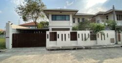 ขายบ้านเดี่ยว โครงการหมู่บ้านแกรนด์คาแนล (ประชาชื่น) เฟอร์นิเจอร์บิวท์อิน สงบไม่วุ่นวาย โทร 092-5354556 เจ้าของขายเอง