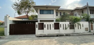 ขายบ้านเดี่ยว โครงการหมู่บ้านแกรนด์คาแนล (ประชาชื่น) เฟอร์นิเจอร์บิวท์อิน สงบไม่วุ่นวาย โทร 092-5354556 เจ้าของขายเอง