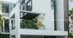 ขายบ้านเดี่ยว 3ชั้น พร้อมลิฟต์ส่วนตัว ใกล้สุวรรณภูมิ ขนาด 85.5 ตรว. 4 ห้องนอน 5 ห้องน้ำ โทร 081-8119186