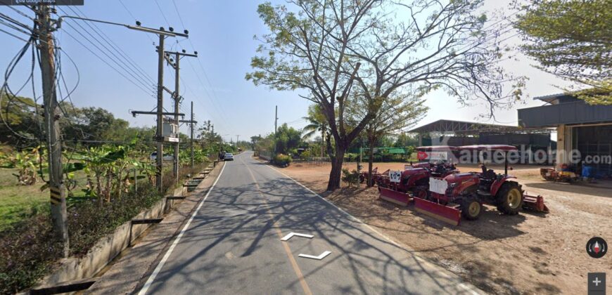 ที่ดิน 400 ตรว. อยู่ ติด ถนนใหญ่ หมู่ที่ 6 ต.เวียง อ.พร้าว จ.เชียงใหม่ ขนาดที่ดิน กว้าง 56 ม ยาว 30 ม