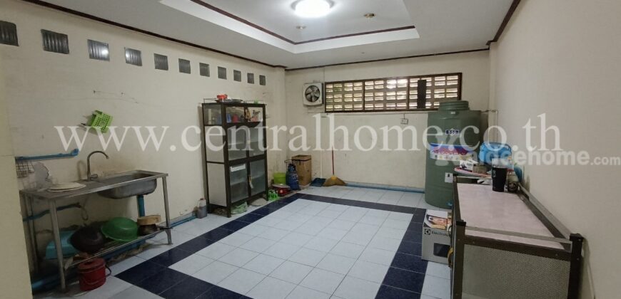 ทาวน์เฮ้าส์ ซอย เรวดี 57 ราคาถูก