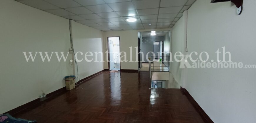 ทาวน์เฮ้าส์ ซอย เรวดี 57 ราคาถูก