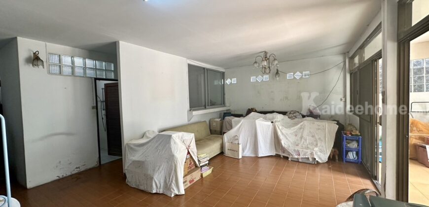 บ้านเดี่ยว 2 หลัง พร้อมที่ดิน 81 ตร.วา ลาดพร้าว 25 ราคาถูก