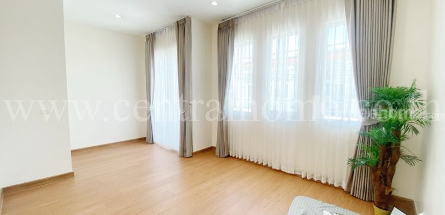 ทาวน์เฮ้าส์ โกลเด้น ทาวน์ รามอินทรา – คู้บอน ตกแต่งสวย ราคาถูก