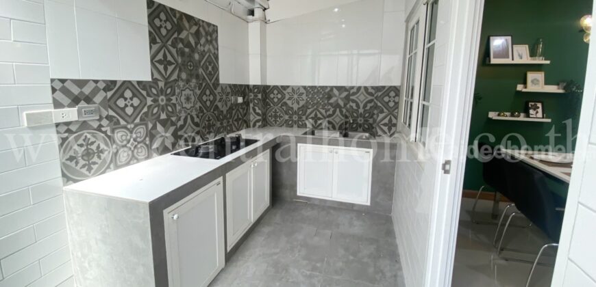 ทาวน์เฮ้าส์ โกลเด้น ทาวน์ รามอินทรา – คู้บอน ตกแต่งสวย ราคาถูก