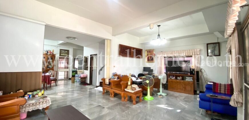 บ้านเดี่ยว หมู่บ้าน ชนชื่น 1 ซอยทวีวัฒนา 9 พร้อมอยู่ ราคาถูก