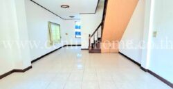 ทาวน์เฮ้าส์ หมู่บ้านปิ่นทอง 2 ซอยช่างอากาศอุทิศ 18 หลังมุม ราคาถูกที่สุดในย่าน