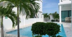 ขายพูลวิลล่าหัวหิน The Modern Pool Villa Huahin 2 ชั้น ตกแต่งอย่างดี พื้นที่ 80.8 ตรว. เฟอร์นิเจอร์อย่างดีครบ Tel. 063-289-7879