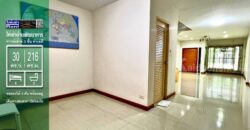 ทาวน์เฮ้าส์ให้เช่า พัฒนาการ 31/1 ทาวน์เฮ้าส์ 3 ชั้น รอยัล โฮม สภาพดี ราคาโดนใจ สบายกระเป๋า