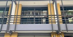 ขายทาวน์โฮม 3 ชั้น สร้างใหม่ ใกล้สะพานกรุงธน ซอยราชวิถี 21 (ซอยรีเวอร์ไซด์) โทร 0813477121