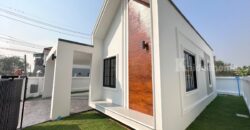 บ้านชั้นเดียว หมู่บ้านปีกไม้ 1 คลองถนน – ลาดปลาดุก เลียบคลองประปามหาสวัสดิ์ ใกล้ เซ็นทรัลเวสต์เกต, ตลาดบางใหญ่ และ รถไฟฟ้า MRT คลองบางไผ่