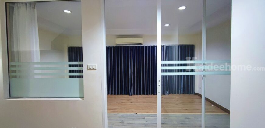 ให้เช่าโฮมออฟฟิศ สวยๆ 4ชั้น ติด BTS ติดทางเชื่อมSkywalkห้างใหญ่ห้างดัง
