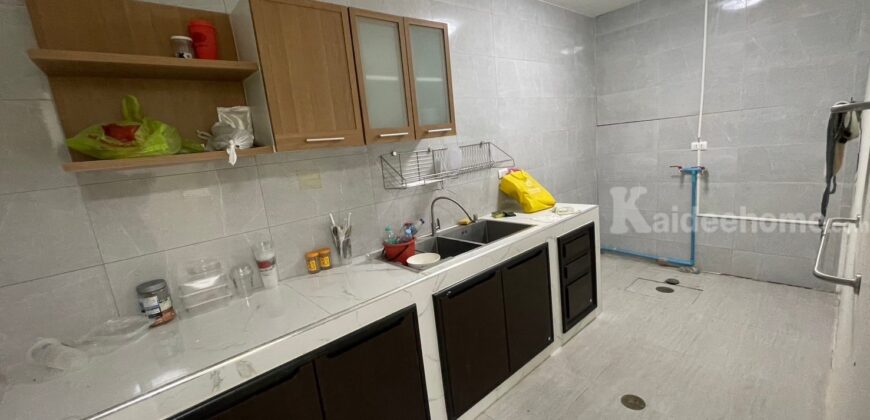 vายบ้าน เออเบิร์นธารา รีโนเวทแล้ว – ทิศเหนือ บ่ายไม่ร้อน ทาวน์เฮ้าส 3 ชั้น ก่อสร้างด้วยอิฐมอญ เล่นระดับ สวย