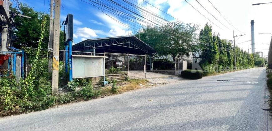 ที่ดินพร้อมสิ่งปลูกสร้างสวยทำเลดีใกล้ Thai Oil อ่าวอุดม แหลมฉบัง ชลบุรี