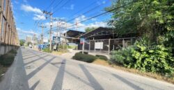 ที่ดินพร้อมสิ่งปลูกสร้างสวยทำเลดีใกล้ Thai Oil อ่าวอุดม แหลมฉบัง ชลบุรี