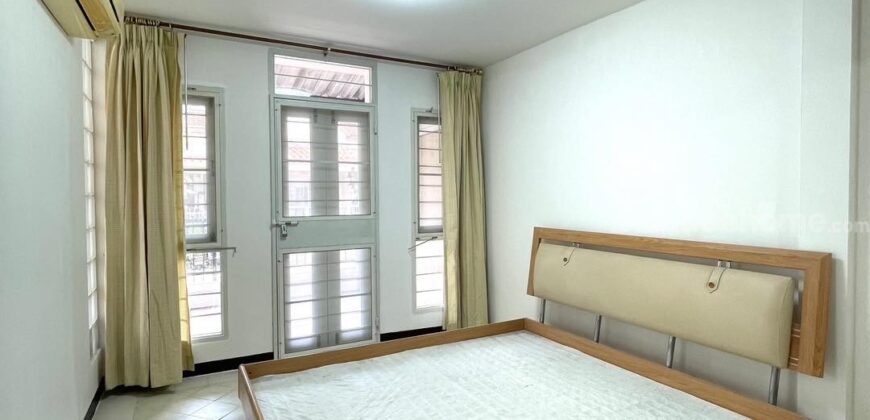 ขายบ้านเเฝดวรารักษ์ รังสิต คลองสาม