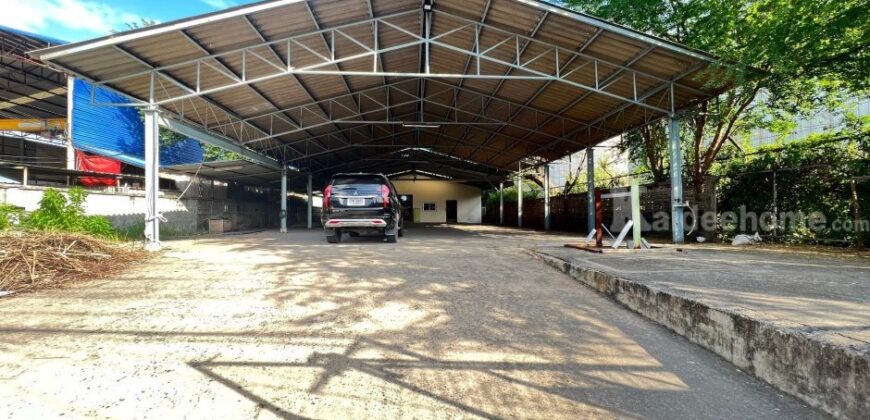 ที่ดินพร้อมสิ่งปลูกสร้างสวยทำเลดีใกล้ Thai Oil อ่าวอุดม แหลมฉบัง ชลบุรี