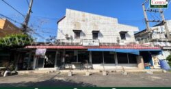 ทาวน์เฮ้าส์ หมู่บ้าน ชมฟ้า – วรางกูล คลอง 2 หลังมุม