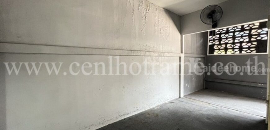 ทาวน์เฮ้าส์ หมู่บ้าน ชมฟ้า – วรางกูล คลอง 2 หลังมุม