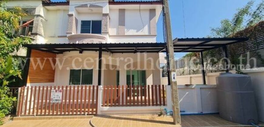 ทาวน์เฮ้าส์ หมู่บ้าน ปิยวรารมย์ 1 รีโนเวทพร้อมอยู่ หลังริม