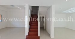 ทาวน์เฮ้าส์ หมู่บ้าน ปิยวรารมย์ 1 รีโนเวทพร้อมอยู่ หลังริม