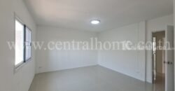 ทาวน์เฮ้าส์ หมู่บ้าน ปิยวรารมย์ 1 รีโนเวทพร้อมอยู่ หลังริม