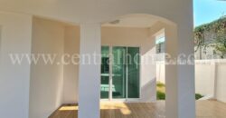 ทาวน์เฮ้าส์ หมู่บ้าน ปิยวรารมย์ 1 รีโนเวทพร้อมอยู่ หลังริม