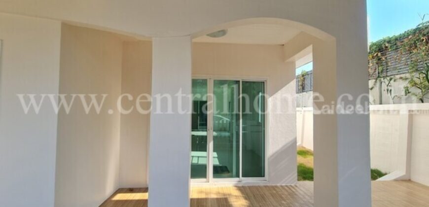 ทาวน์เฮ้าส์ หมู่บ้าน ปิยวรารมย์ 1 รีโนเวทพร้อมอยู่ หลังริม