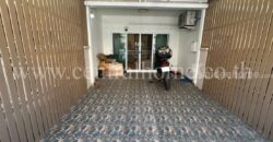 ให้เช่า ทาวน์เฮ้าส์ หมู่บ้าน ปริญลักษณ์ ไลท์ สามัคคี ราคาถูก