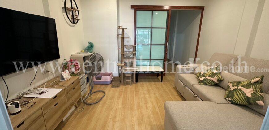 ให้เช่า ทาวน์เฮ้าส์ หมู่บ้าน ปริญลักษณ์ ไลท์ สามัคคี ราคาถูก