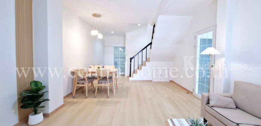 ทาวน์โฮม หมู่บ้าน เมืองประชา บางคูวัด รีโนเวทใหม่ทั้งหลัง พร้อมเข้าอยู่