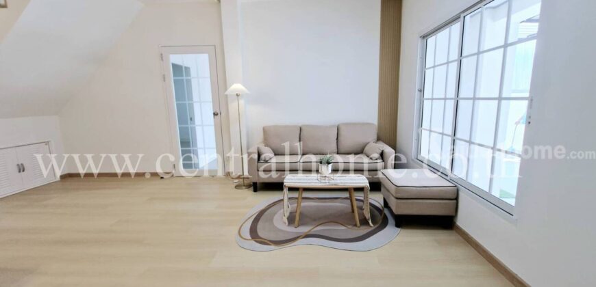 ทาวน์โฮม หมู่บ้าน เมืองประชา บางคูวัด รีโนเวทใหม่ทั้งหลัง พร้อมเข้าอยู่