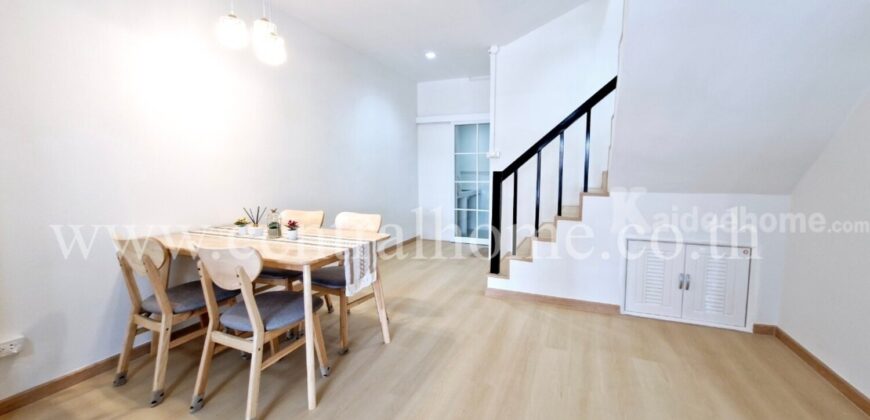 ทาวน์โฮม หมู่บ้าน เมืองประชา บางคูวัด รีโนเวทใหม่ทั้งหลัง พร้อมเข้าอยู่