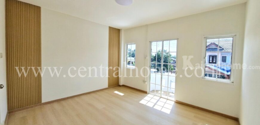 ทาวน์โฮม หมู่บ้าน เมืองประชา บางคูวัด รีโนเวทใหม่ทั้งหลัง พร้อมเข้าอยู่