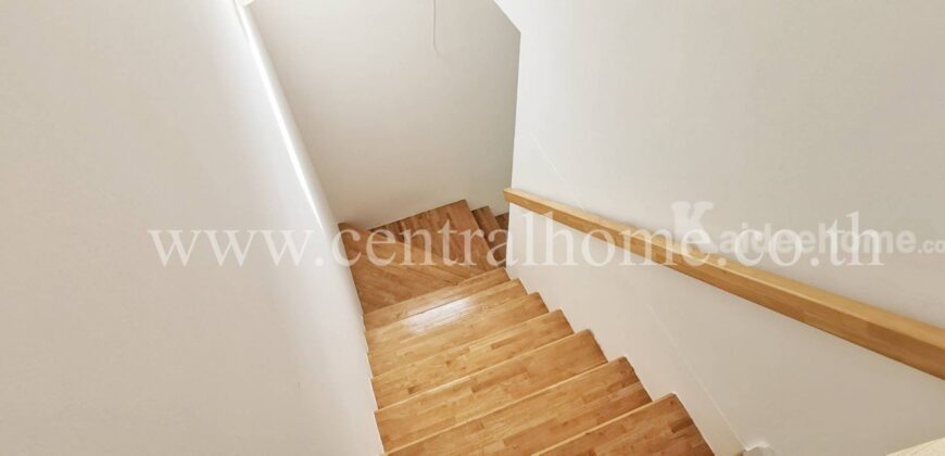 ทาวน์โฮม หมู่บ้าน อินดี้ 2 ประชาอุทิศ 90 ราคาถูก พร้อมอยู่