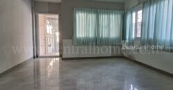 ทาวน์เฮ้าส์ หมู่บ้าน กฤษณา ซอย ร่มเกล้า 12 หลังริม ราคาถูก