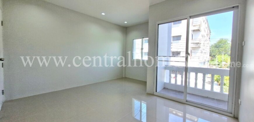 ทาวน์เฮาส์ หมู่บ้าน สายทิพย์ สรงประภา 18 – ดอนเมือง หลังริม รีโนเวทใหม่