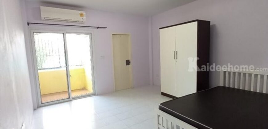 P. Haus ห้องพัก หอพัก อพาตเมนต์ รายเดือน ซ.วังหลัง 6 ใกล้ รพ.ศิริราช เครื่องปรับอากาศ น้ำอุ่น โทร 0851449506