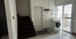 ทาวน์โฮมสองชั้นหน้ากว้างให้เช่า ใกล้ ม.บูรพา ตลาดปลา หาดบางแสน