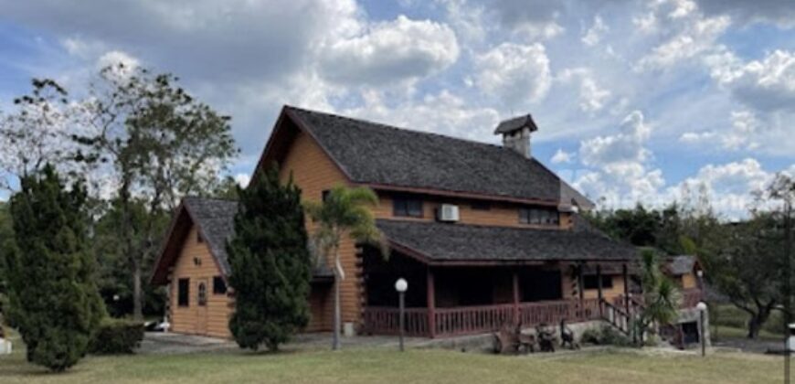 ขายที่ดินพร้อมสิ่งปลูกสร้างบ้าน ในสนามกอล์ฟ Sir James สระบุรี เนื้อที่ 8 ไร่ 3 งาน 11 ตรว โทร 098-513-6286