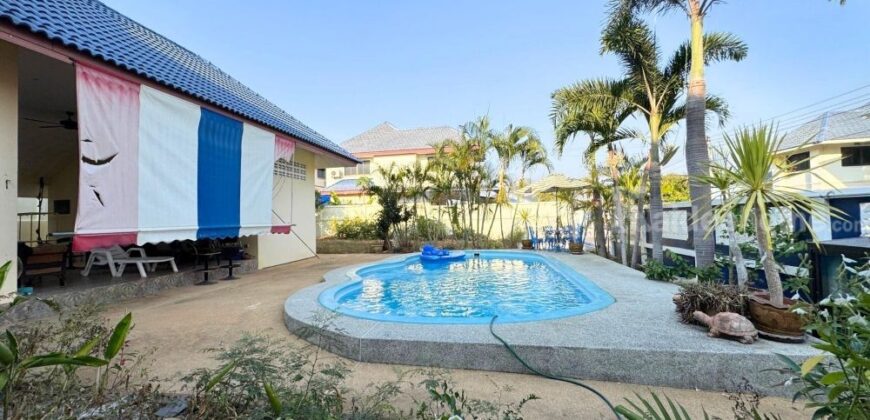 บ้านเดี่ยวสองชั้นพร้อมสระว่ายน้ำ หมู่บ้านพบโชค สัตหีบ ชลบุรี