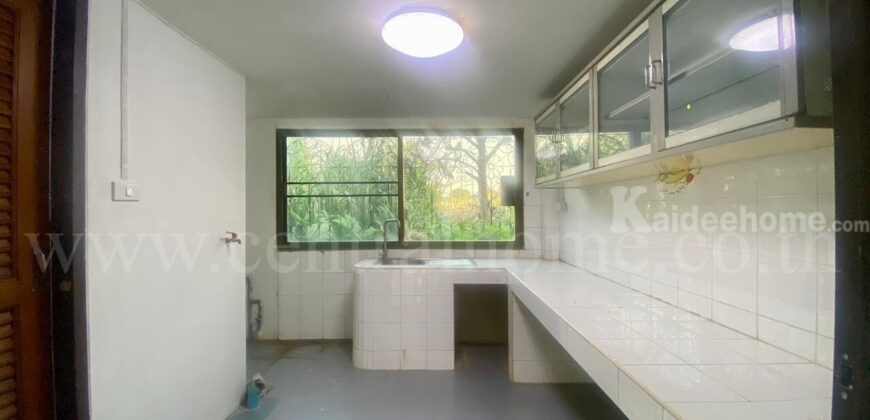 ทาวน์เฮ้าส์ ซอย รัตนาธิเบศร์ 22 รีโนเวท พร้อมอยู่